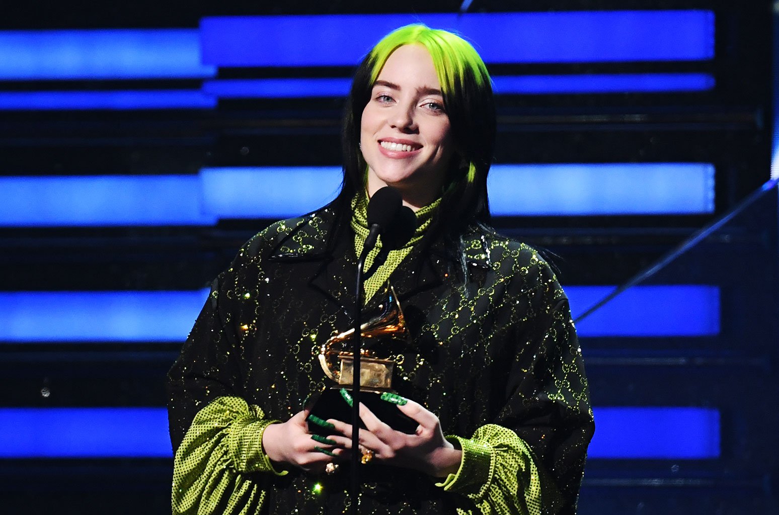 Billie Eilish Donates Autographed T-Shirt To Willoughy School