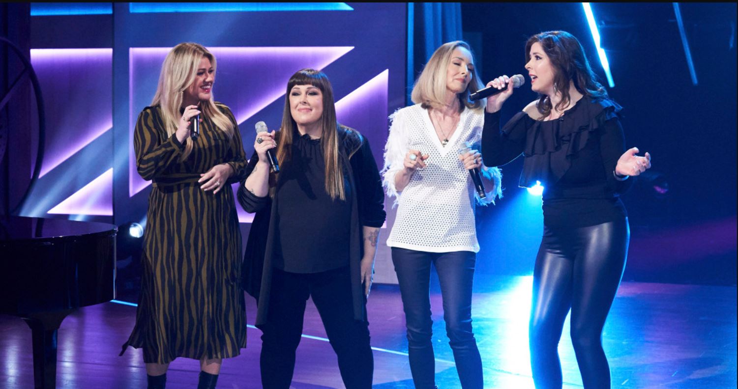 Watch To Wilson Phillips Performs 'Hold On' With Kelly Clarkson