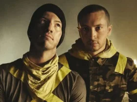 Twenty One Pilots Breach