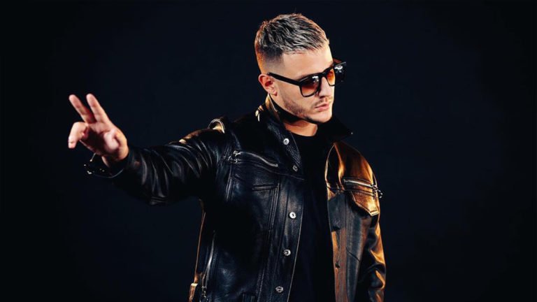 Фото dj snake без очков