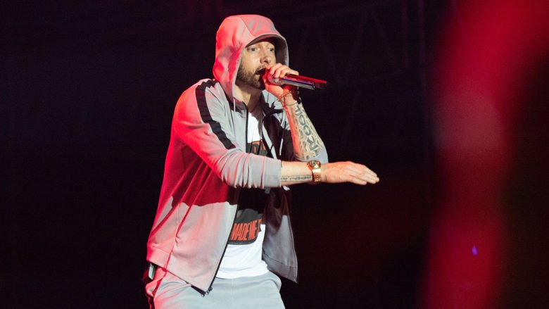 Eminem Shares Favourite Dish At His New Restaurant - Siachen Studios