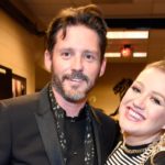 Kelly Clarkson Files For Divorce From Her Husband Nearly Seven Years