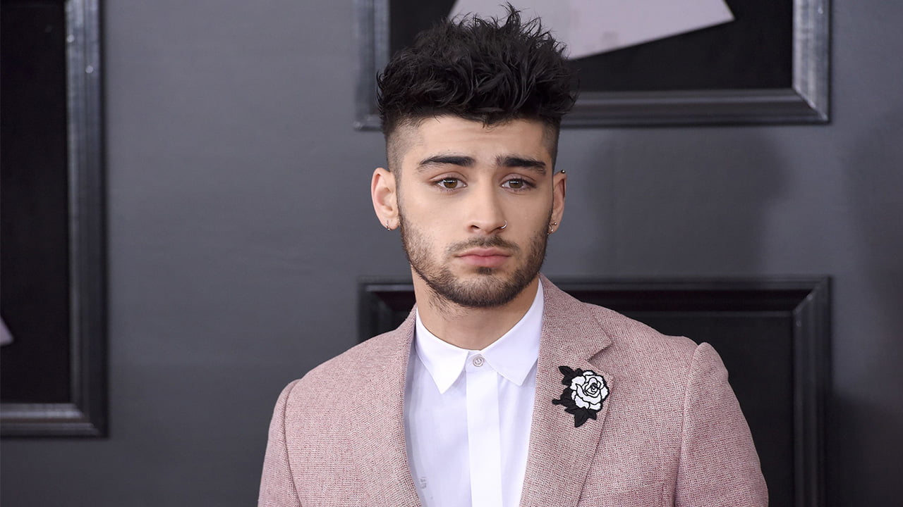 Zayn Malik Becomes Game Enthusiast & Asks Fans To Play 'Harry Potter ...