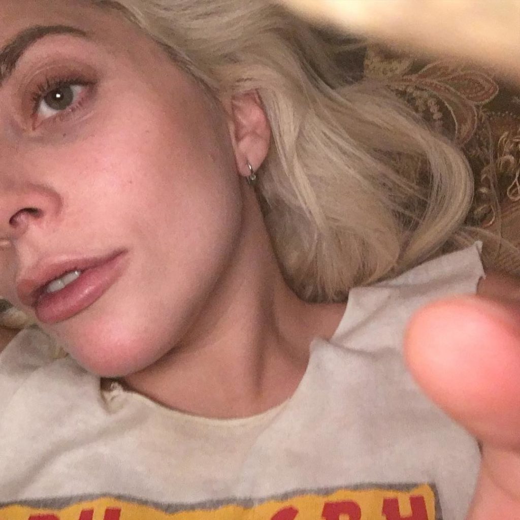 Lady Gaga no makeup