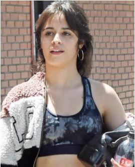 Camila Cabello no makeup