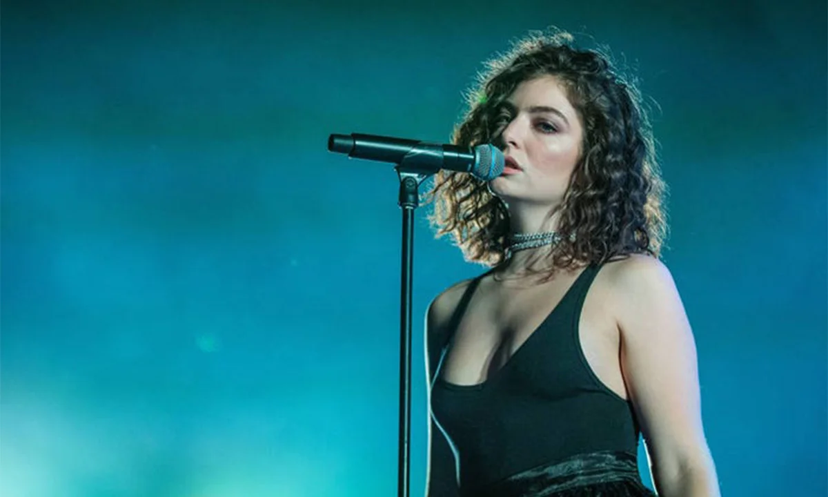 Lorde Virgin