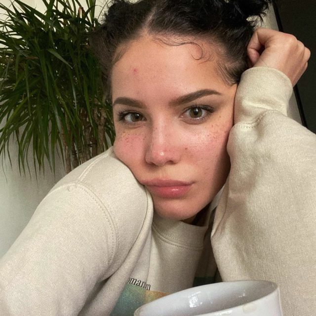 12 beautiful Halsey No-Makeup pictures you should not miss