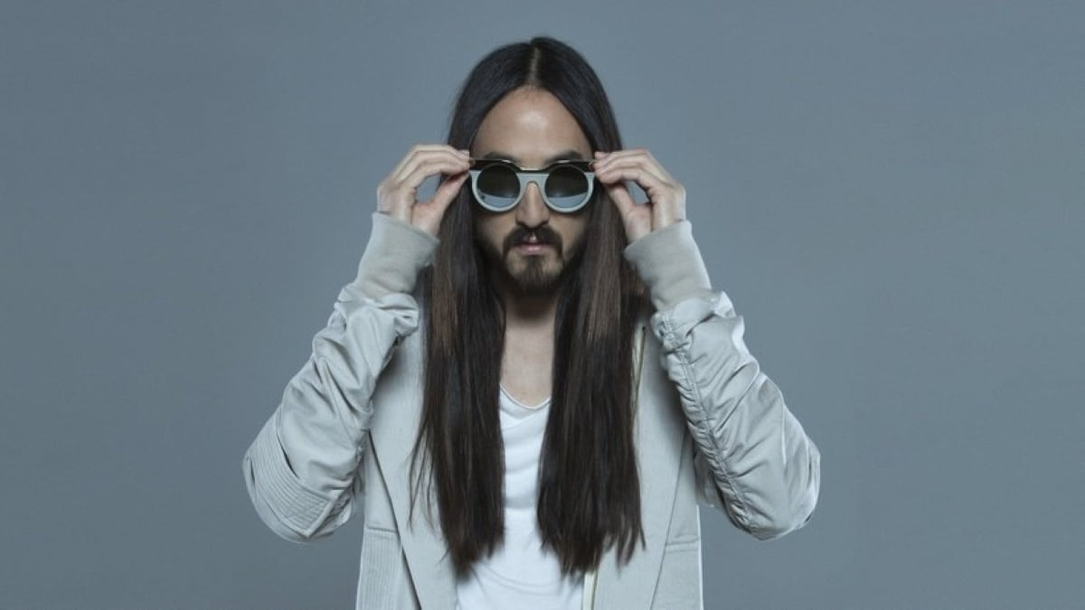 Steve Aoki Moon