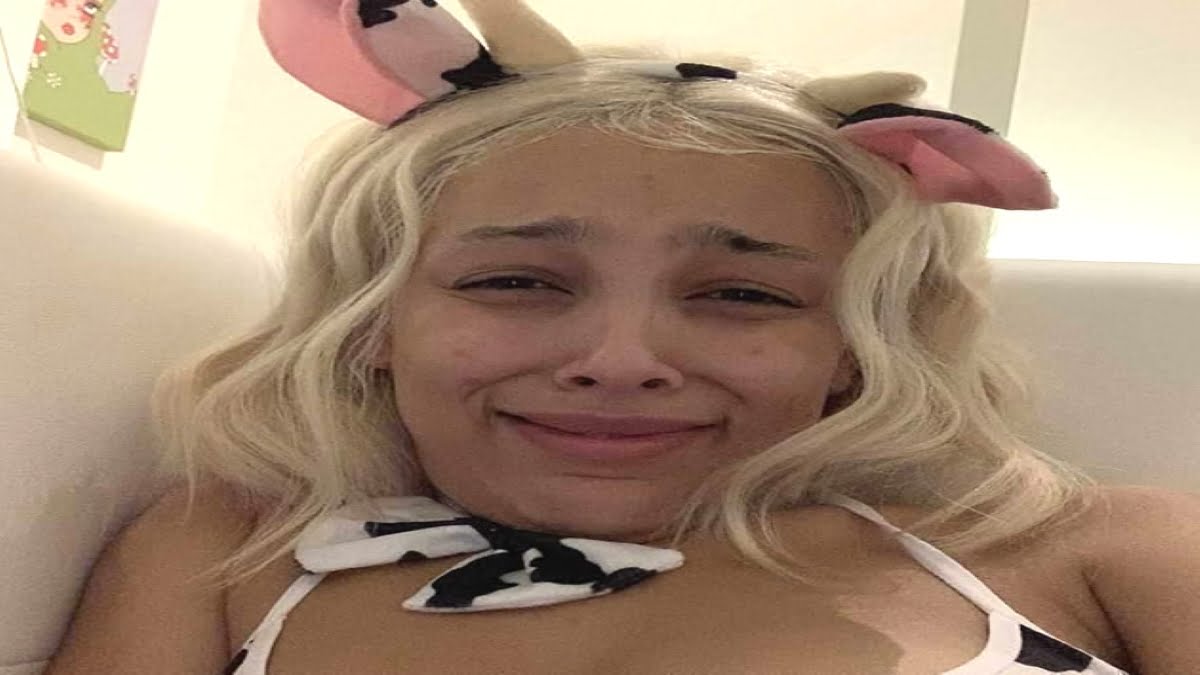 Doja Cat no makeup photo 