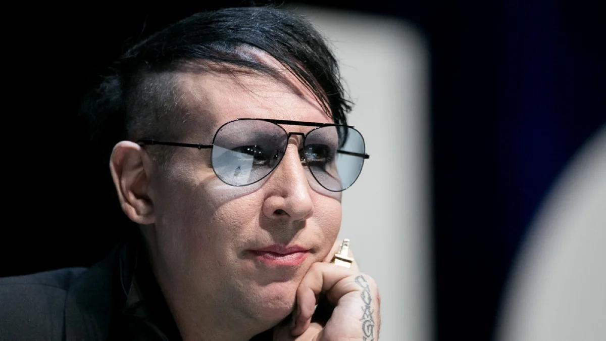 12 Marilyn Manson No Makeup Photos Will