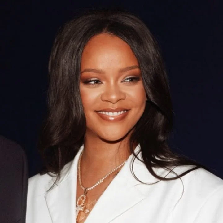 Rihanna Famous Personalities In The World