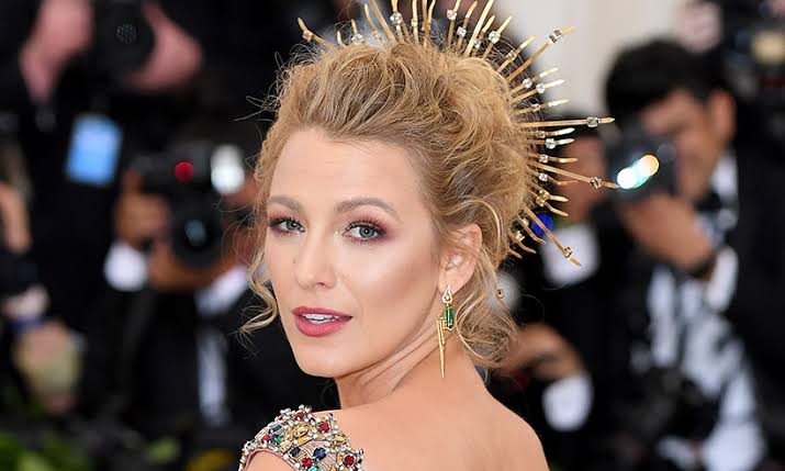 BLAKE LIVELY Most Beautiful Actresses