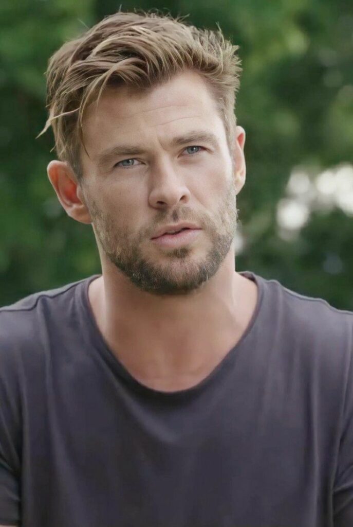 Blonde actors: Chris Hemsworth