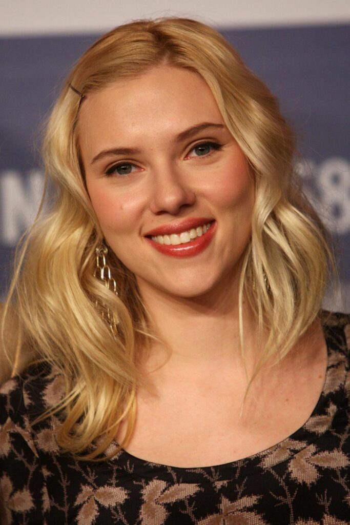 Blonde actresses: Scarlett Johansson