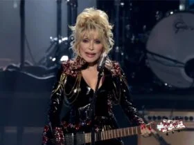 Dolly Parton donates to Hurricane Helene relief