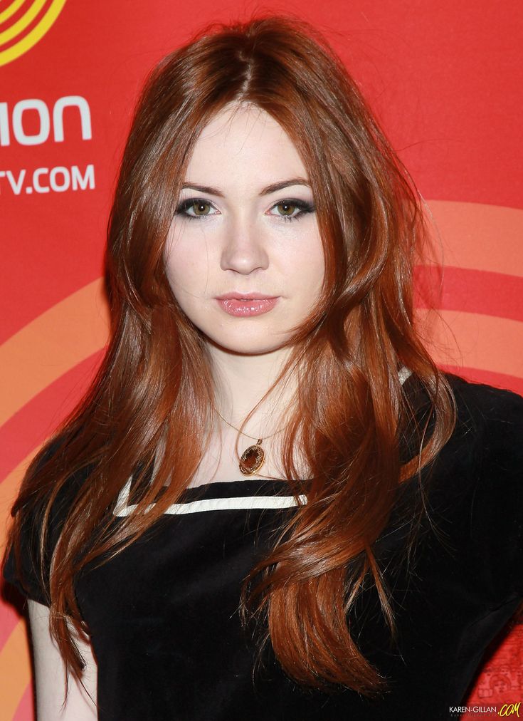 Redheaded actresses: Karen Gillan