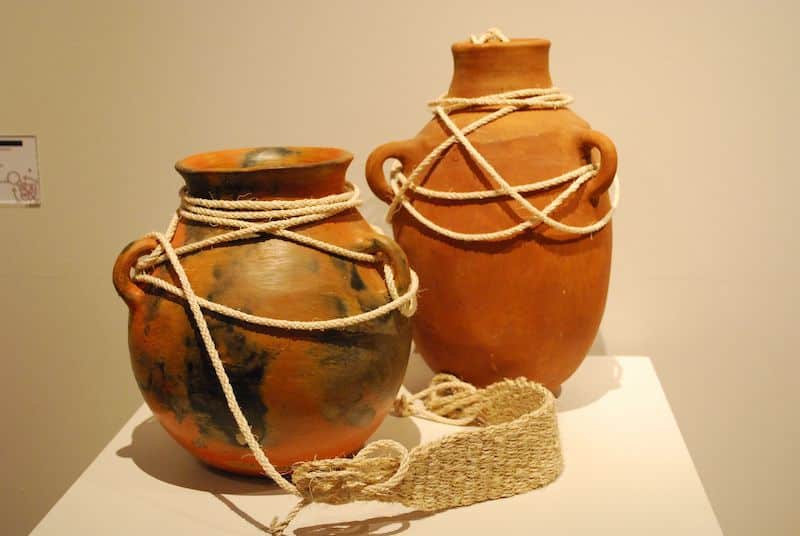 Mexican instruments: Cantaro