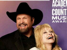 Dolly Parton & Garth Brooks ACM Awards 2023