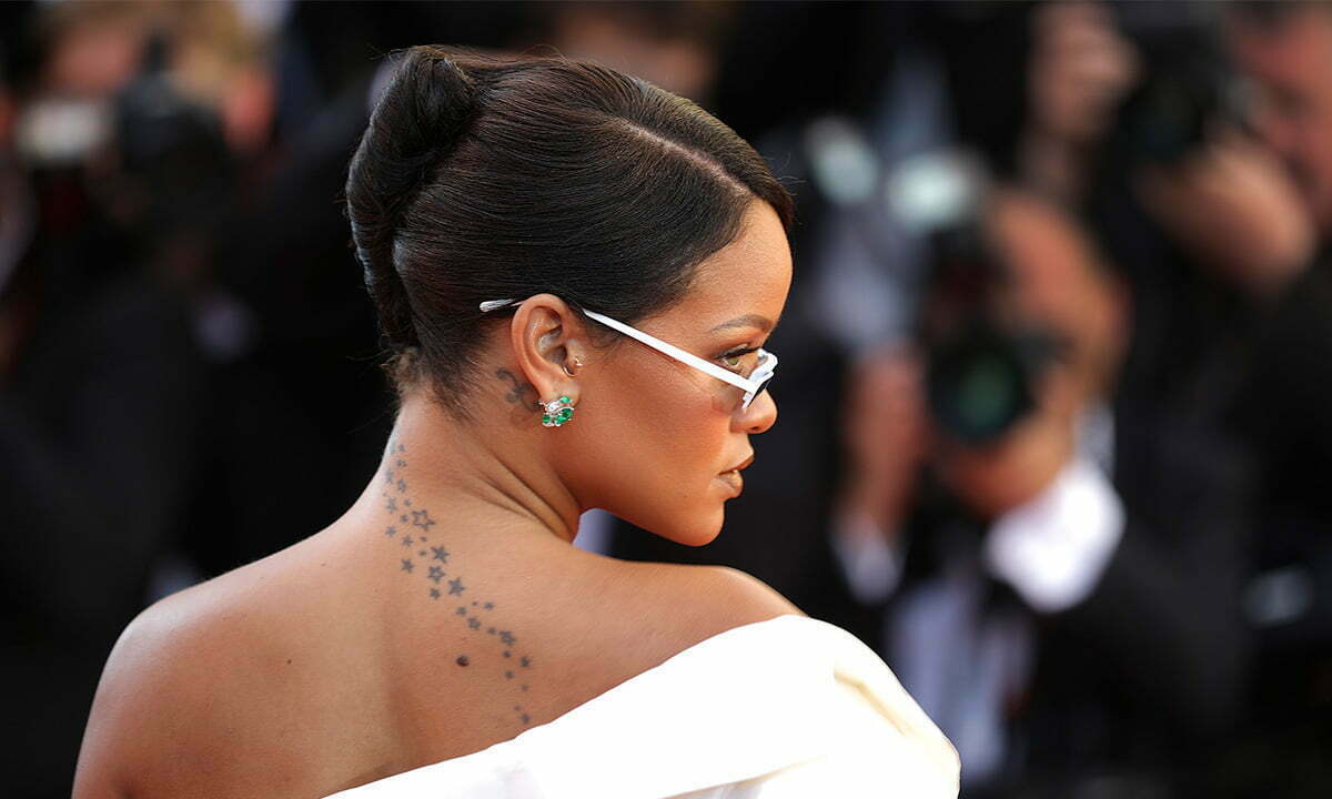 Rihanna's maori tattoo on the right hand.