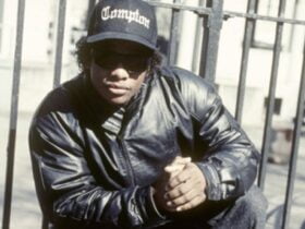 How did Eazy-E die?