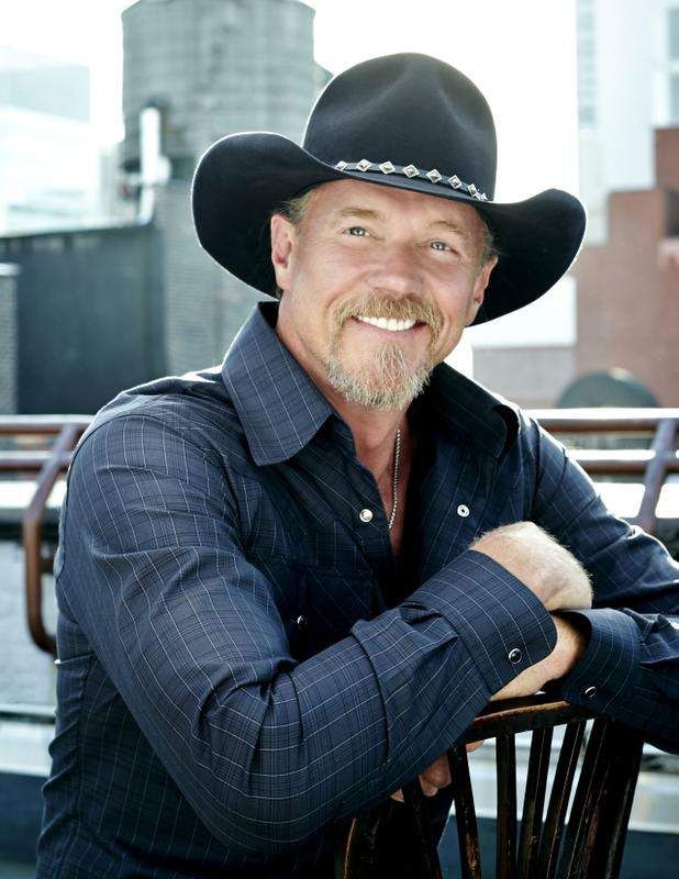 Deep voice country singer: Trace Adkins