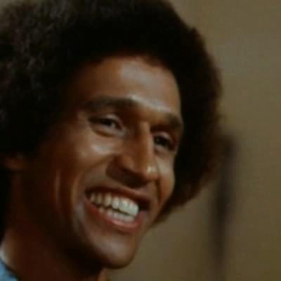 20 Famous Black Actors Who Died You Must Know - Siachen Studios