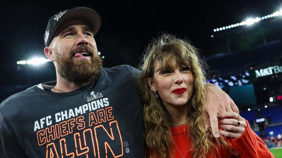 Taylor Swift and Travis Kelce Relationship Timeline