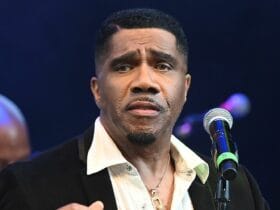 Wayne Lewis died